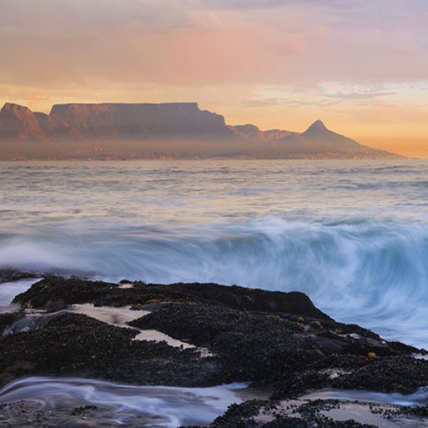 Murals Beaches and Waterfalls Cape Town  Mountains-F08468