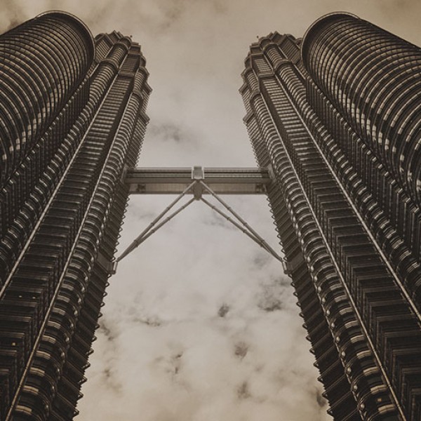 Fototapeten Gebäude und Türme Kuala Lumpur Skyscrapers-C1AEC9